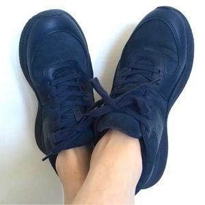 EVERLANE Navy Blue Leather Trainer unisex Women’s size 9~Men’s 7